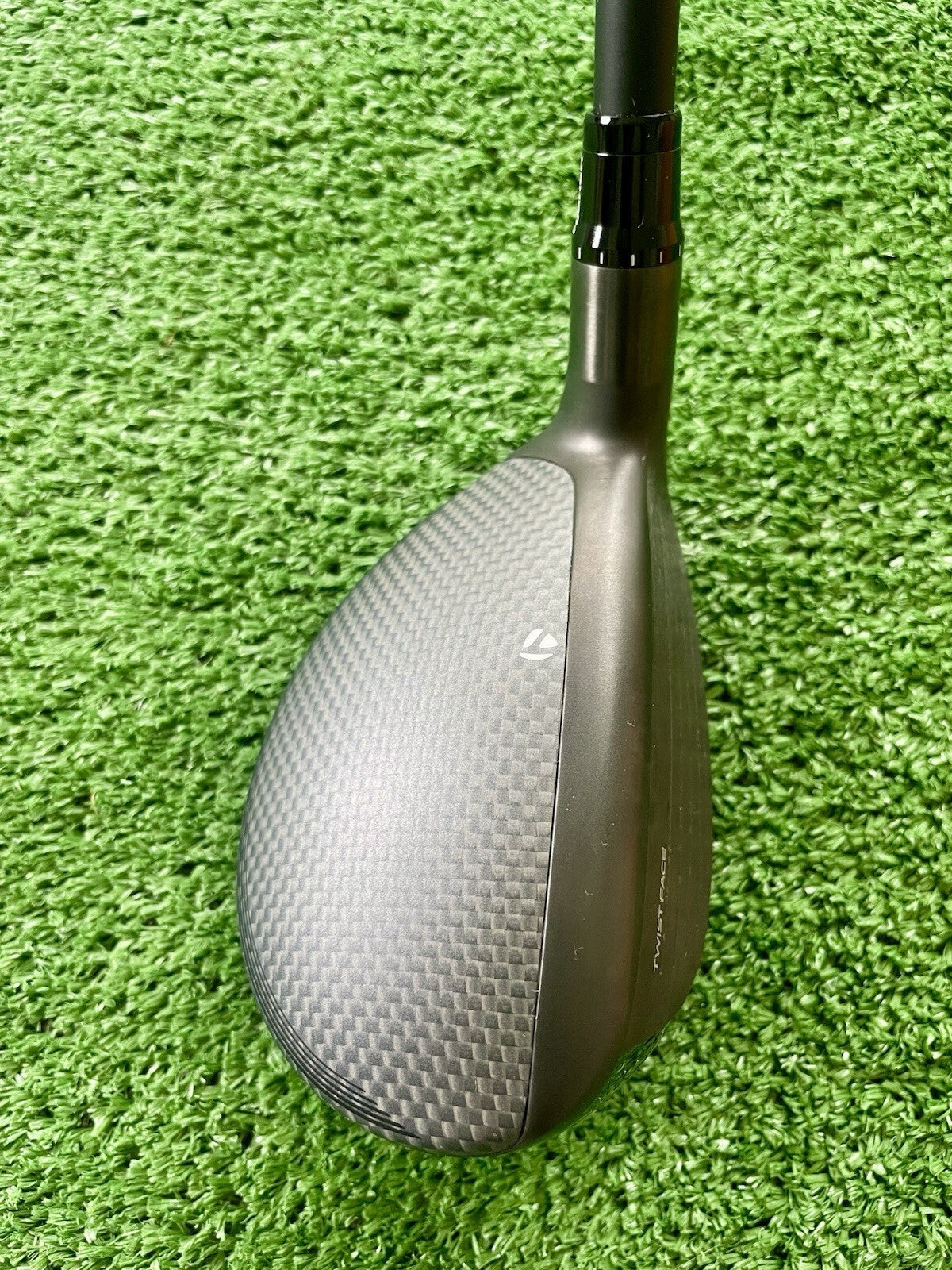 Taylormade Qi35 Hybrid 4 Rescue 4H Regular Flex Right Handed Mens Golf Club
