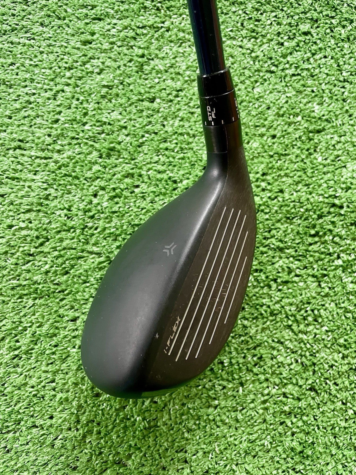 Srixon ZXi Hybrid 4 Rescue 4H Stiff Flex Ventus Velocore Shaft RH Mens Golf Club