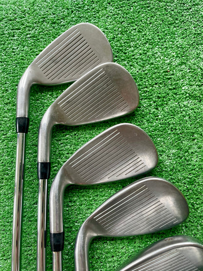 Taylormade R5 XL Irons 5-PW plus 2 Wedges Regular Flex Right Handed Mens Golf Clubs