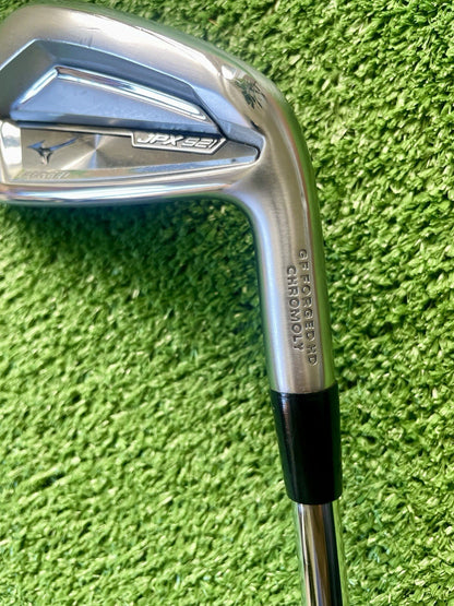 Mizuno JPX921 Forged 4 Iron Regular Flex Right Handed Mens Golf Club