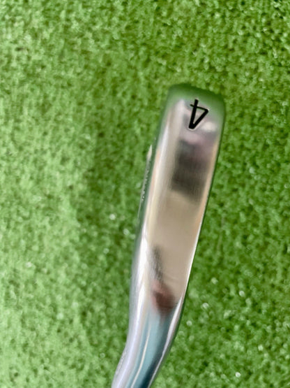Titleist T100 4 Iron Stiff Flex Right Handed Mens Golf Club