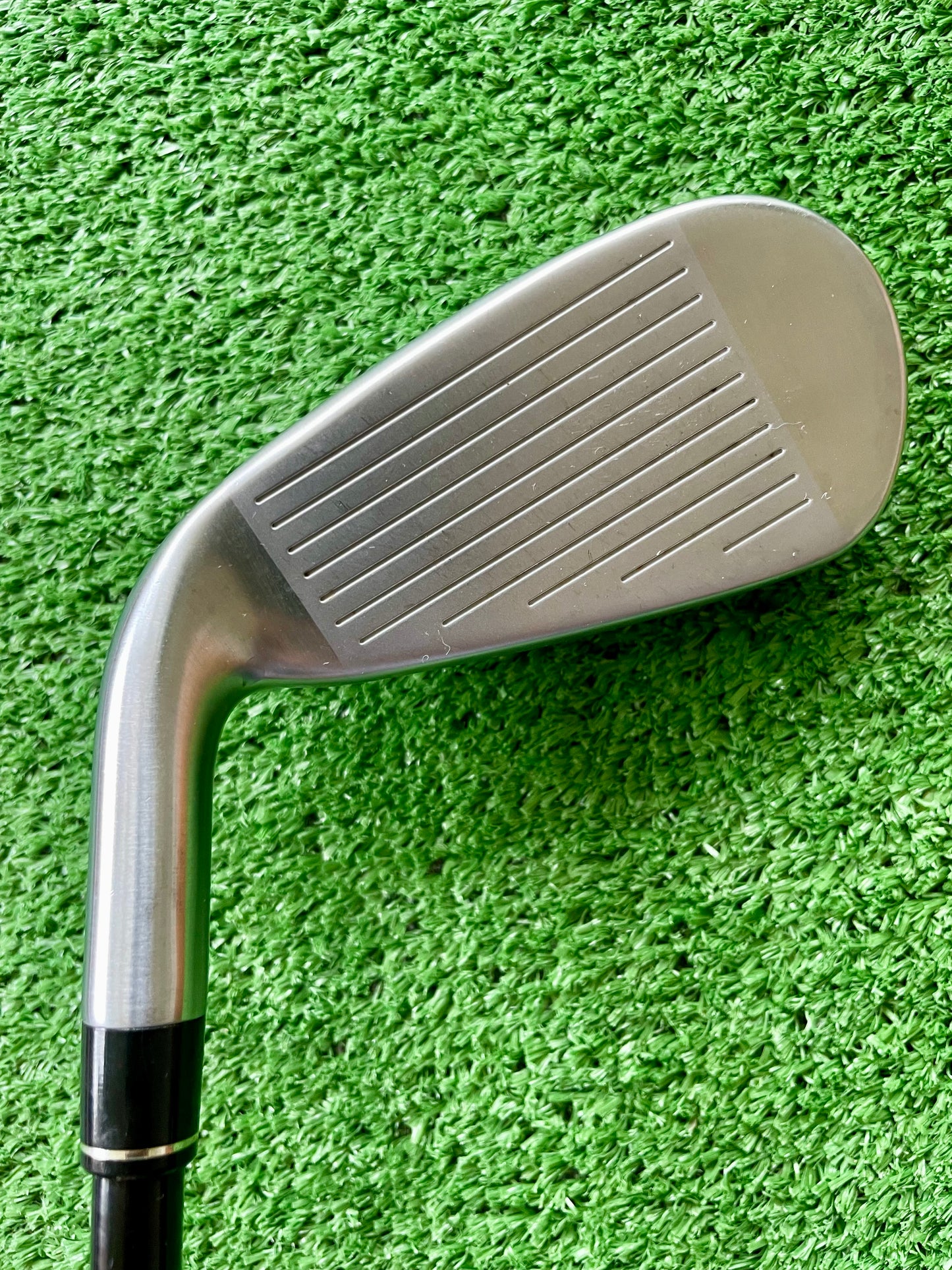 Taylormade Sim DHY Utility 4 Iron Regular Flex Right Handed Mens Golf Club