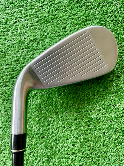 Taylormade Sim DHY Utility 4 Iron Regular Flex Right Handed Mens Golf Club