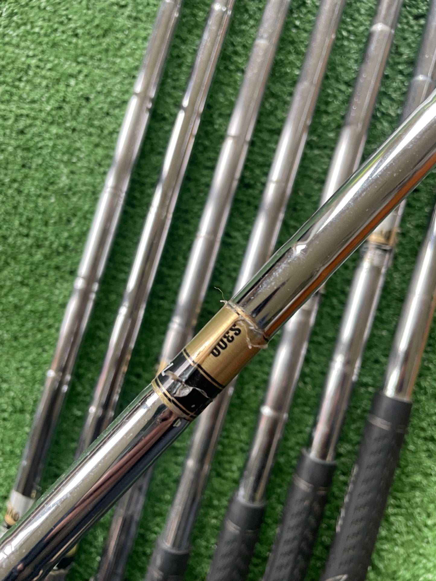 Mizuno MP30 Irons 3-PW Regular Flex Right Handed Mens Golf Clubs