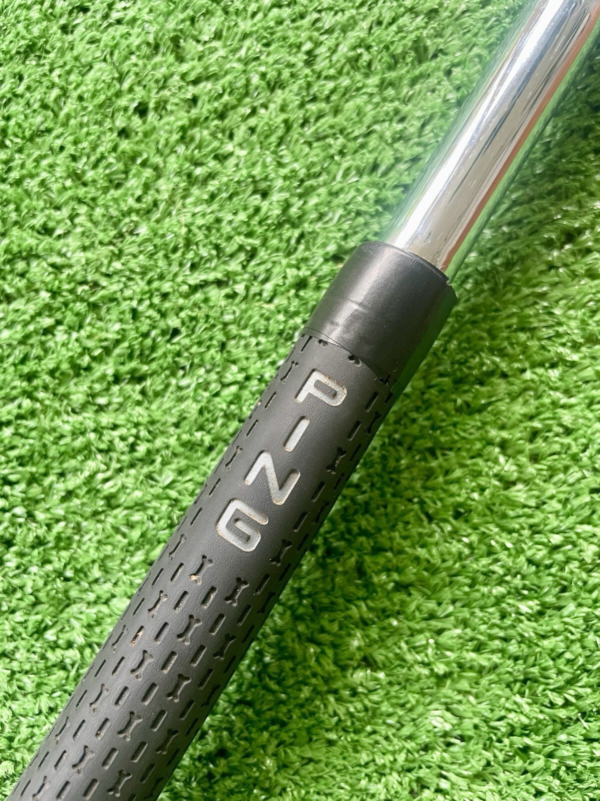 Ping ChipR Wedge 38.5 Loft 8 Bounce Wedge Flex Right Handed Mens Golf Club