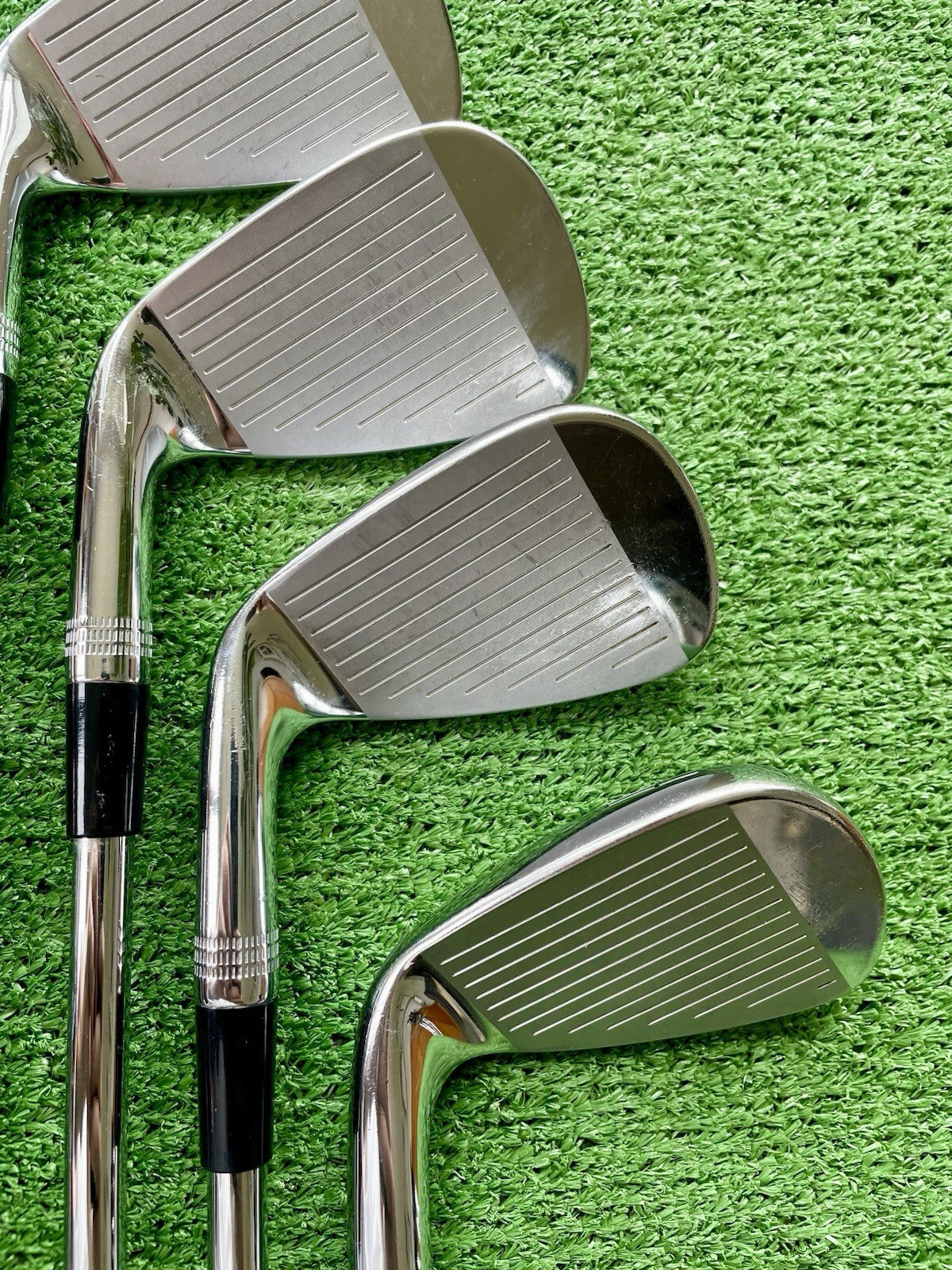 Wilson Staff Model Forged Irons 5-PW Stiff Flex Right Handed Mens Golf Clubs