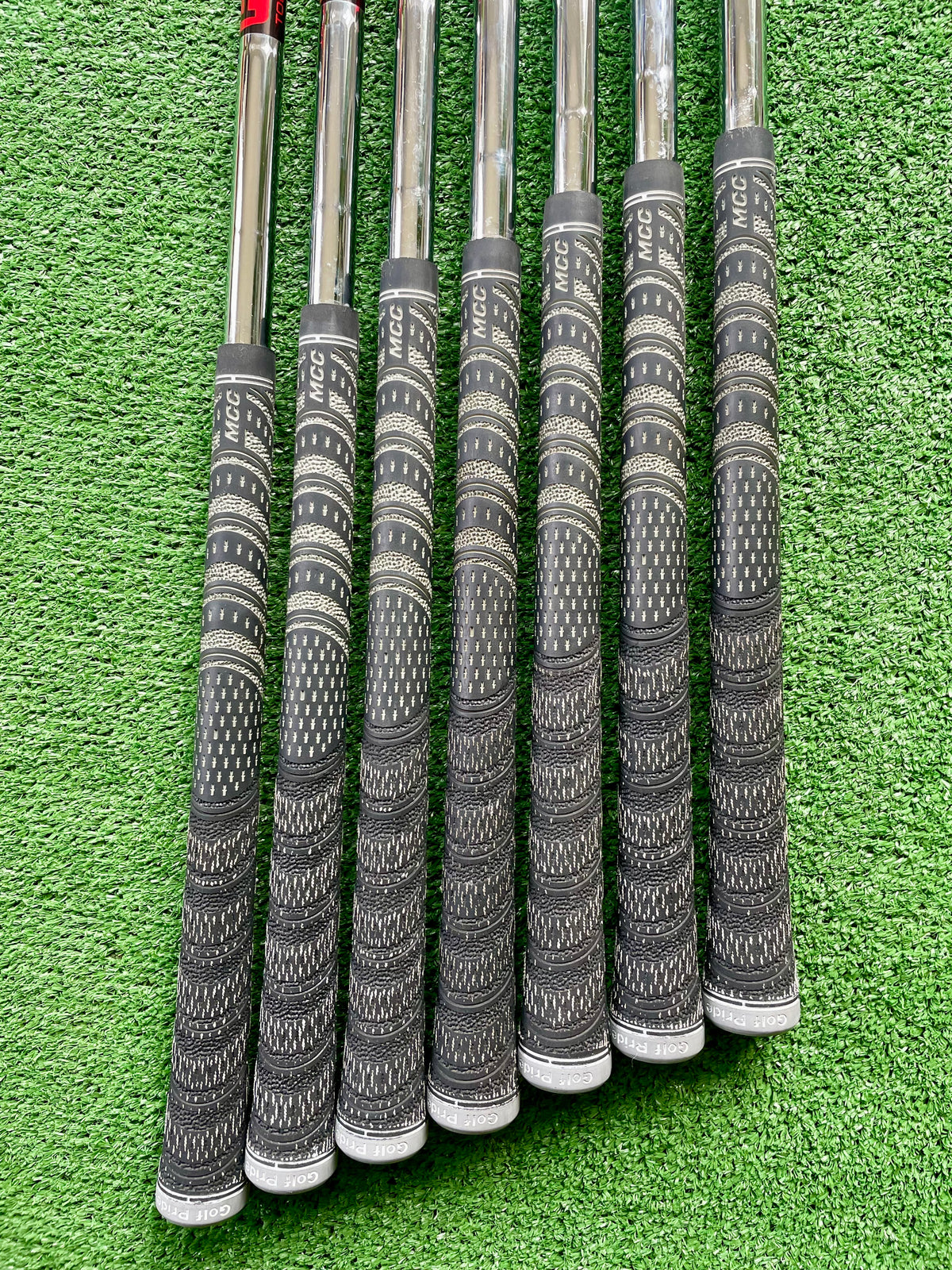 Mizuno Pro 243 Irons 4-PW Extra Stiff Flex Flex Right Handed Mens Golf Clubs