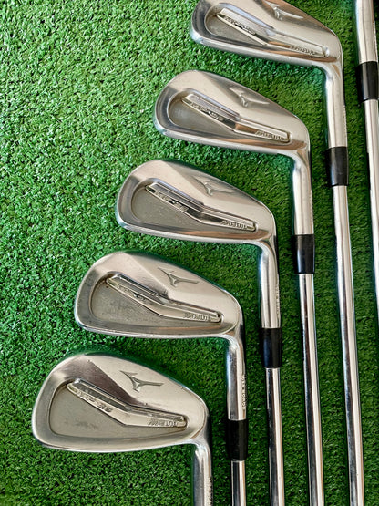 Mizuno MP25 Forged Irons 4-PW Stiff Flex Right Handed Mens Golf Clubs
