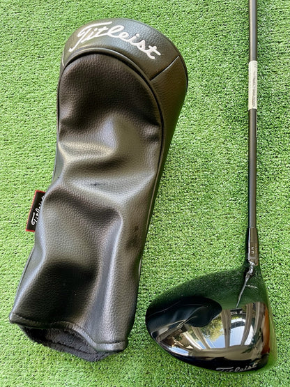 Titleist GT2 Driver 10 Degree Regular Flex Right Handed Mens Golf Club