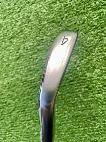 Mizuno JPX921 Forged 4 Iron Regular Flex Right Handed Mens Golf Club