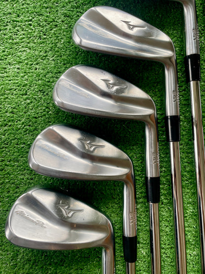 Mizuno Pro 241 Irons 4-PW Stiff Flex Right Handed Mens Golf Clubs