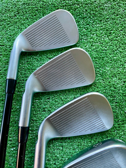 Ping i230 Irons 5-PW Regular Flex Graphite Right Handed Mens Golf Clubs