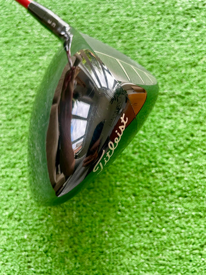 Titleist GT2 Driver 10 Degree Regular Flex Right Handed Mens Golf Club