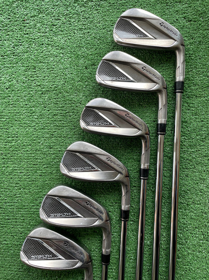 Taylormade Stealth Irons 5-PW Stiff Flex Right Handed Mens Golf Clubs