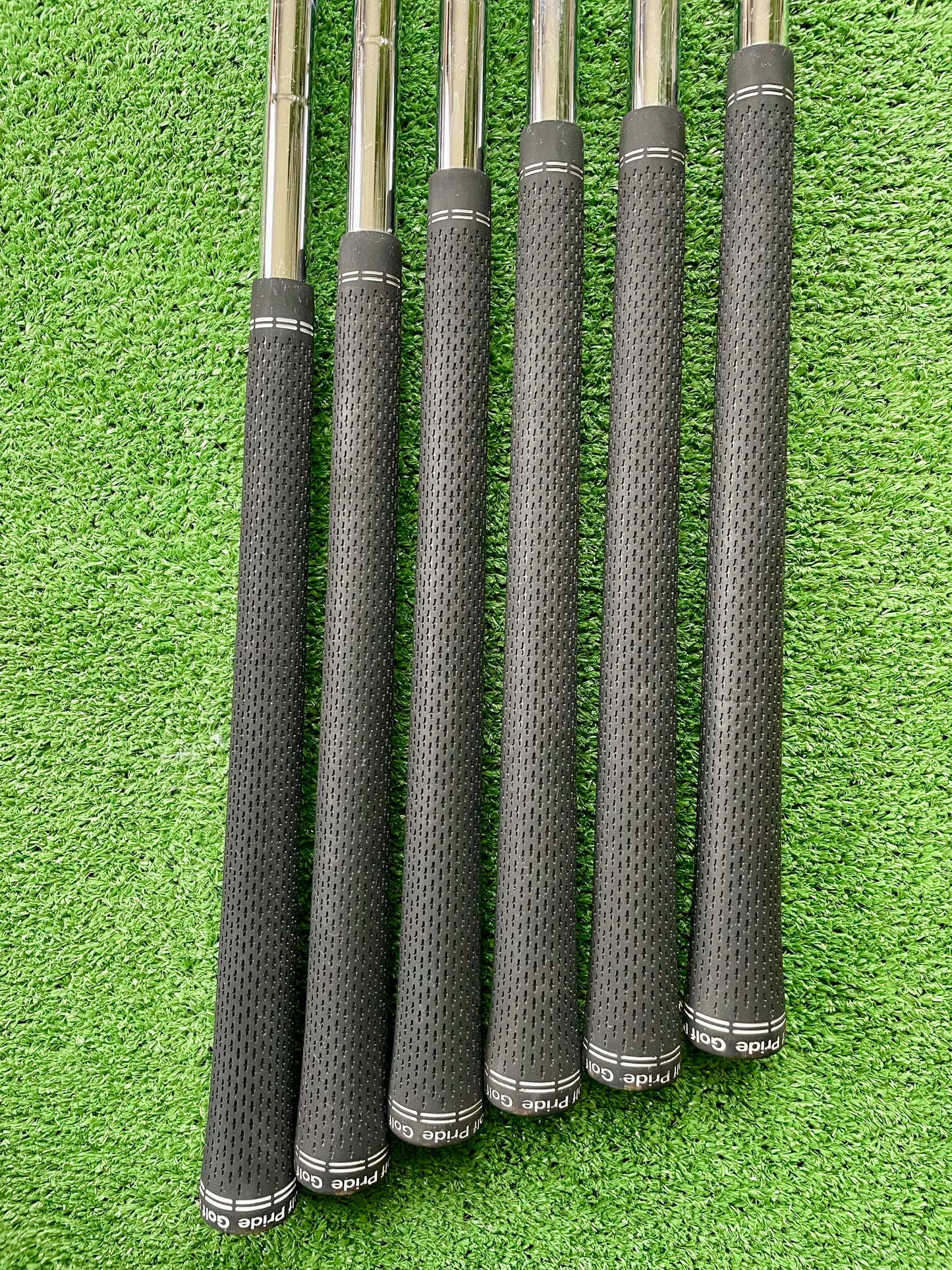 Ping i530 Forged Irons 5-PW Stiff Flex Right Handed Mens Golf Clubs