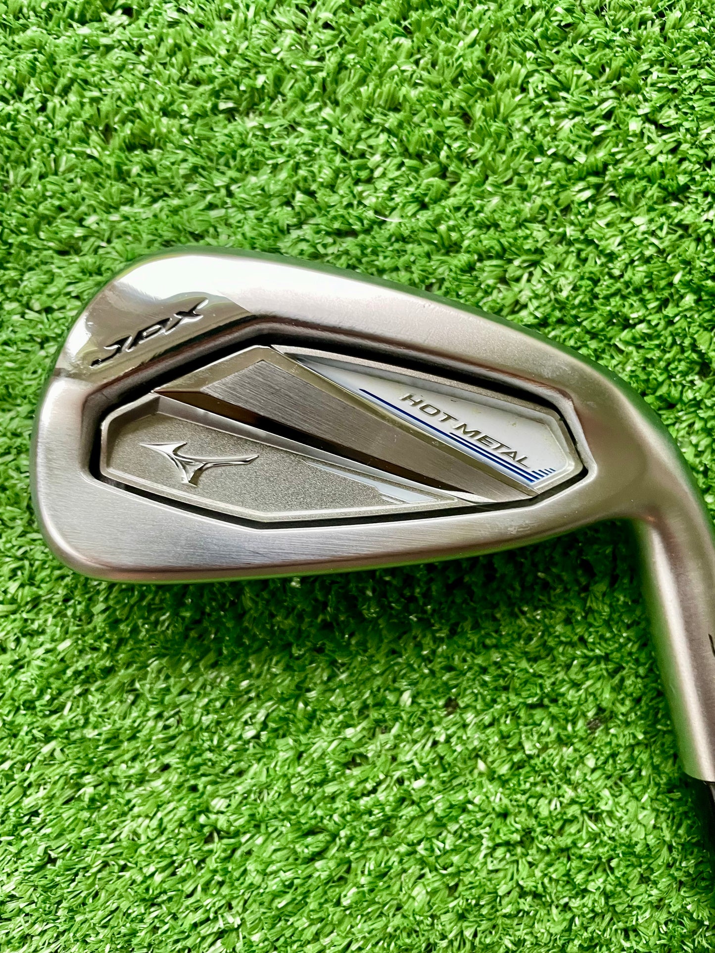 Mizuno JPX925 Hot Metal Irons 5-PW Regular Flex Right Handed Mens Golf Clubs