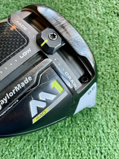 Taylormade M1 440 Tour Issue Driver 9.5 Degree HEAD ONLY RH Mens Golf Club