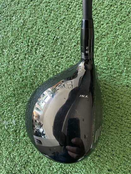 Titleist TSi2 Fairway 4 Wood Stiff Flex Right Handed Mens Golf Club
