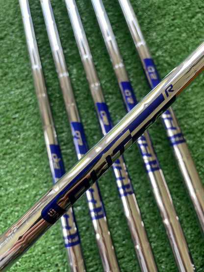 Ping G400 Irons 5-PW Regular Flex Right Handed Mens Golf Clubs