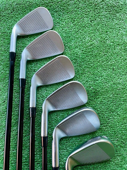 Ping i230 Irons 5-PW Regular Flex Graphite Right Handed Mens Golf Clubs