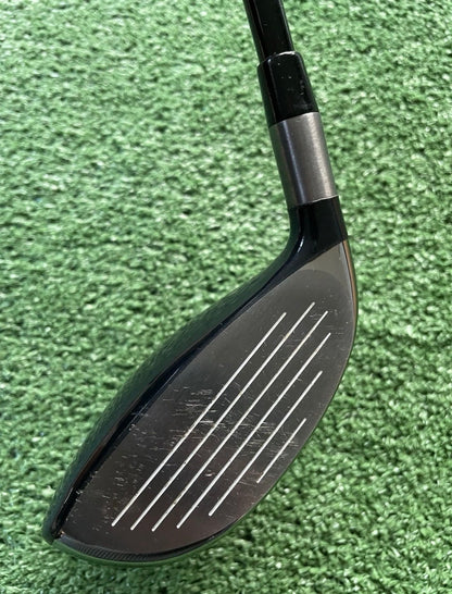 Callaway Apex UW Utility Wood 21 Degree Regular Flex Right Handed Mens Golf Clubs
