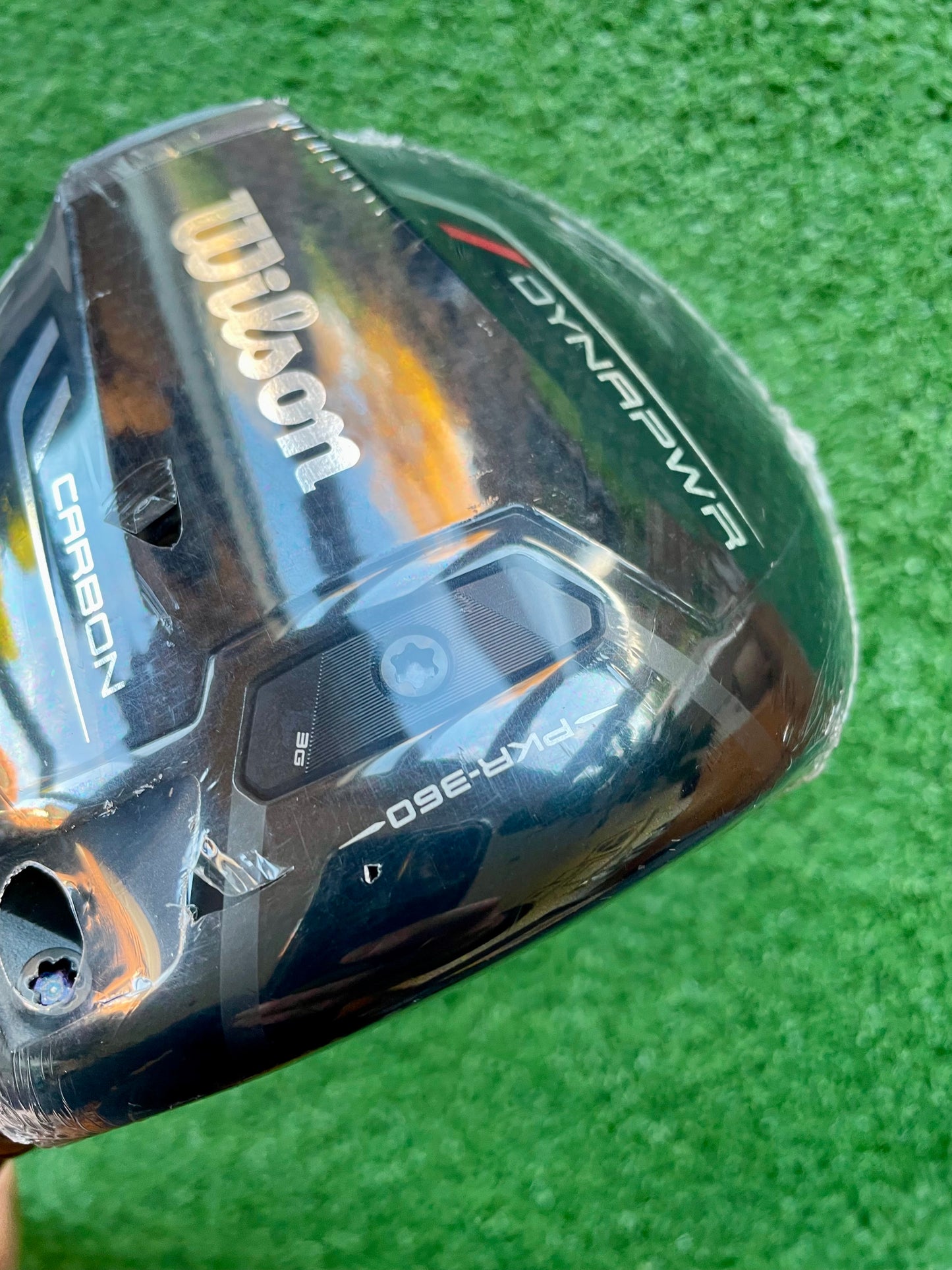 Wilson Dynapwr Carbon Driver 10.5 Degree Stiff Flex Right Handed Mens Golf Club