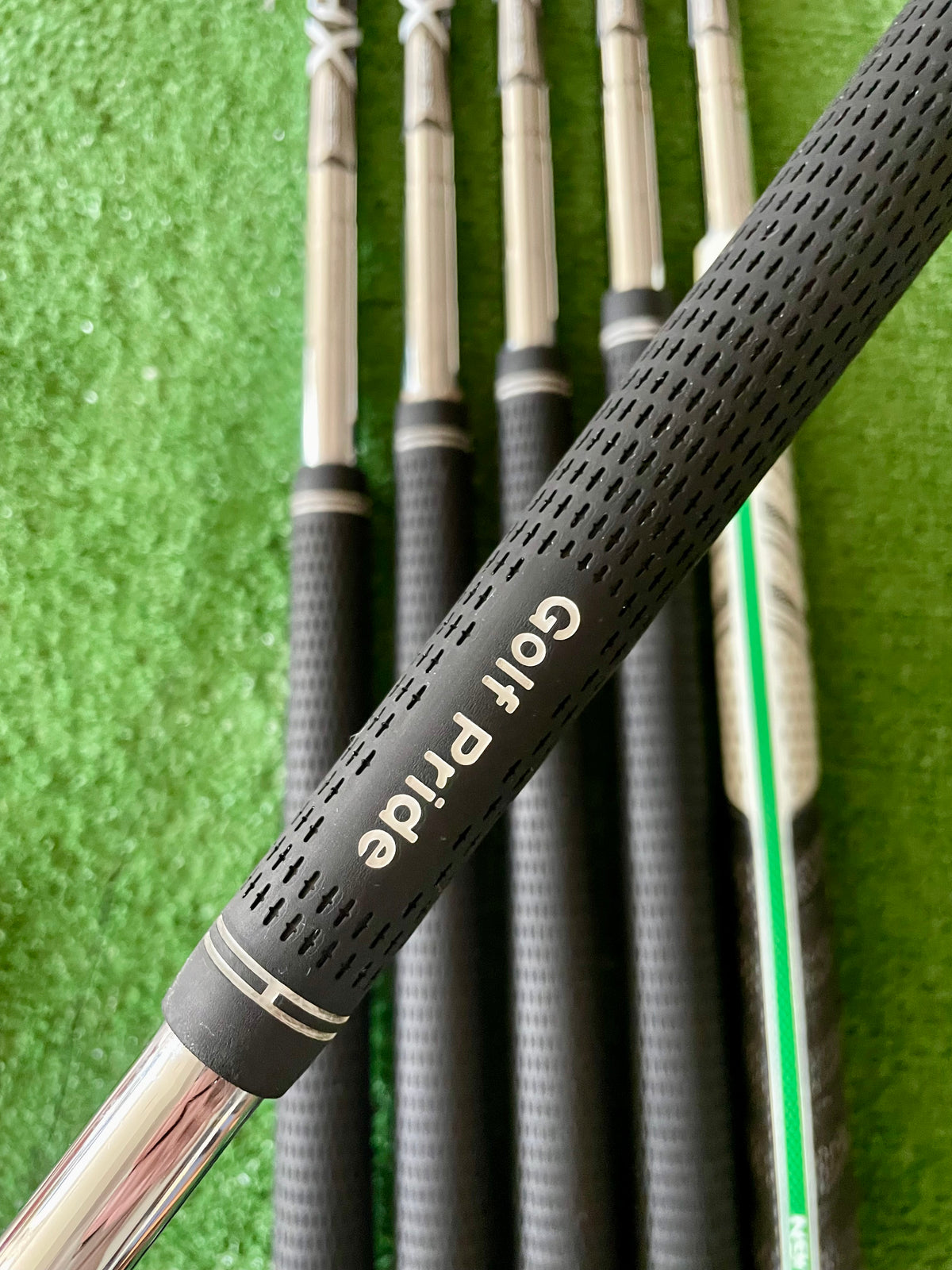 Ping G410 Irons 5-PW Regular Flex Right Handed Mens Golf Clubs