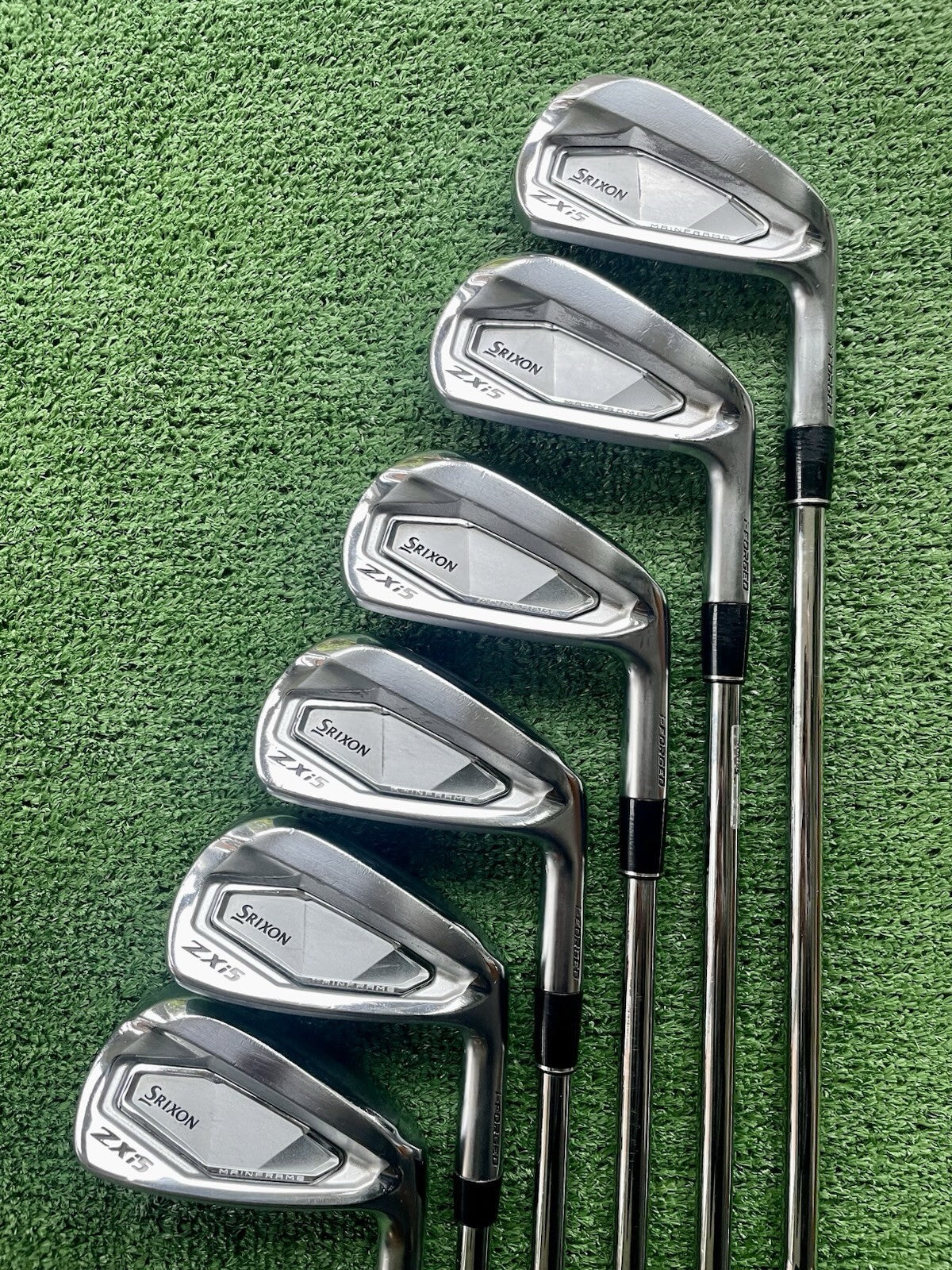 Srixon ZXi5 Forged Irons 5-PW Stiff Flex Right Handed -1/2" Mens Golf Clubs