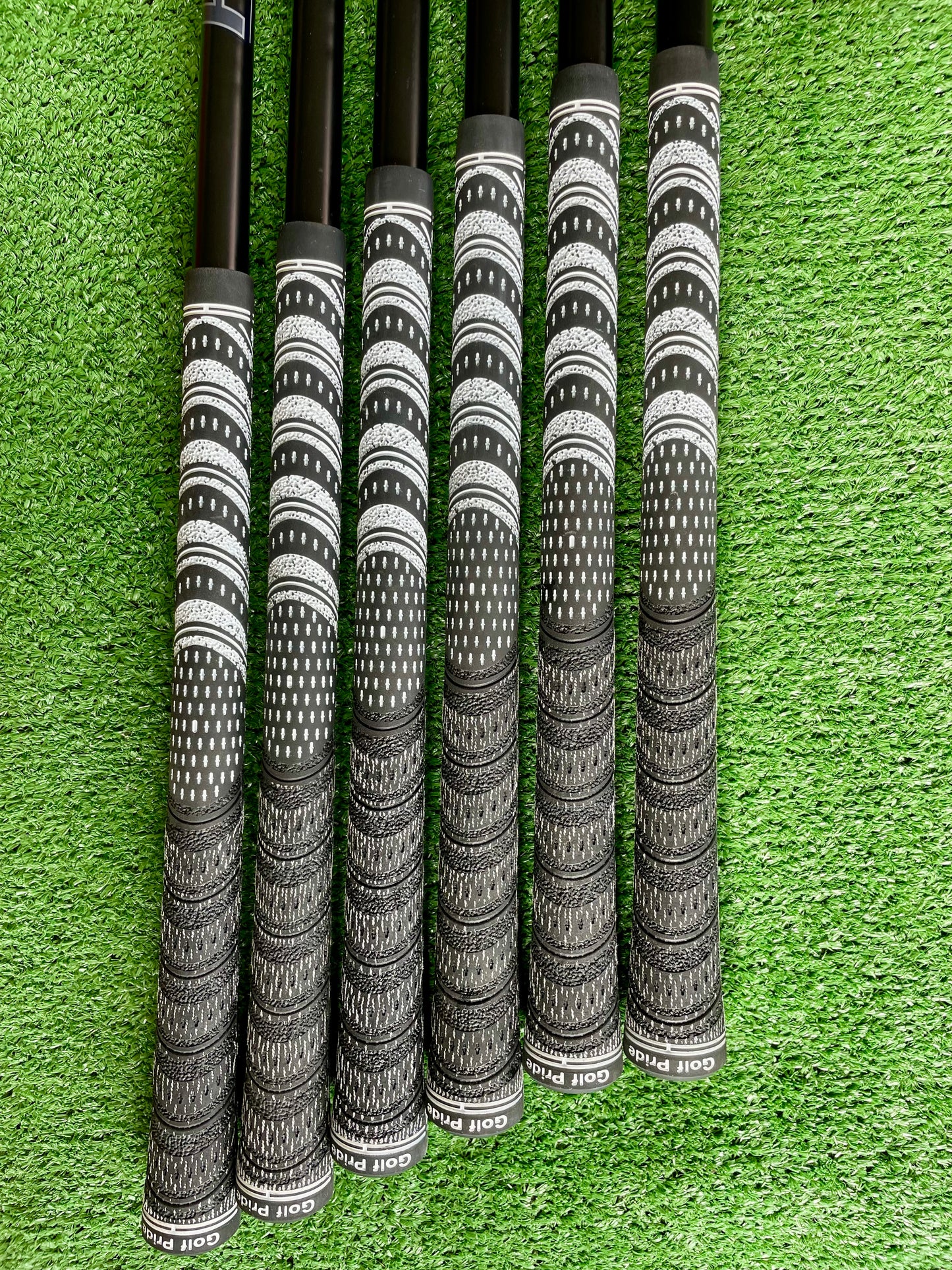 Titleist T150 Black Limited Edition Irons 5-PW Extra Stiff Flex Right Handed Mens Golf Clubs