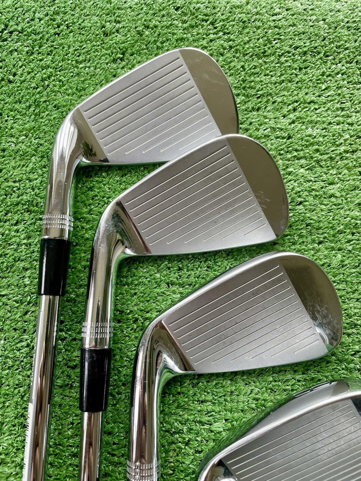 Wilson Staff Model Forged Irons 5-PW Stiff Flex Right Handed Mens Golf Clubs