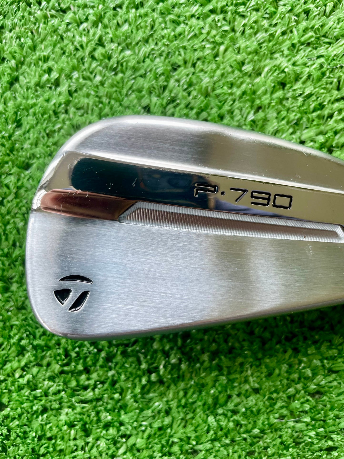 Taylormade P790 Irons Current Model 5-PW Regular Flex Right Handed Mens Golf Clubs