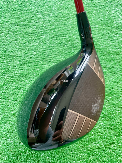 Titleist GT2 Driver 10 Degree Regular Flex Right Handed Mens Golf Club