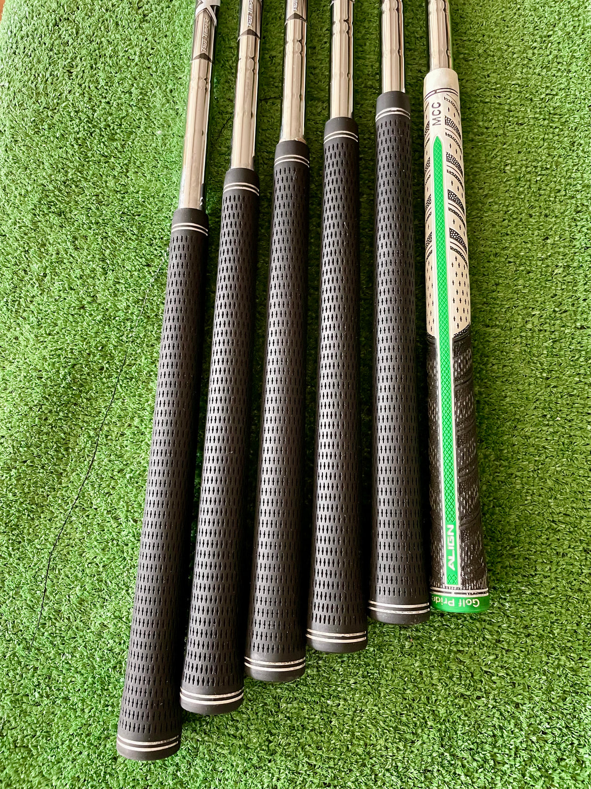 Ping G410 Irons 5-PW Regular Flex Right Handed Mens Golf Clubs