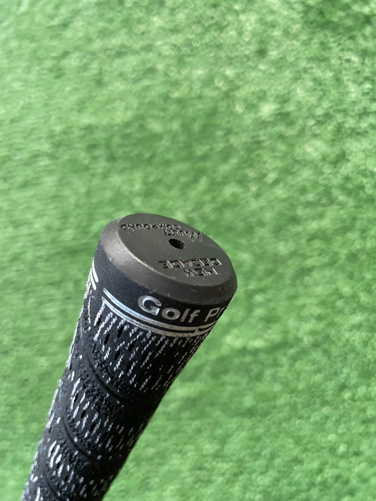 Titleist GT2 Hybrid 4 Rescue Stiff Flex Right Handed Mens Golf Club