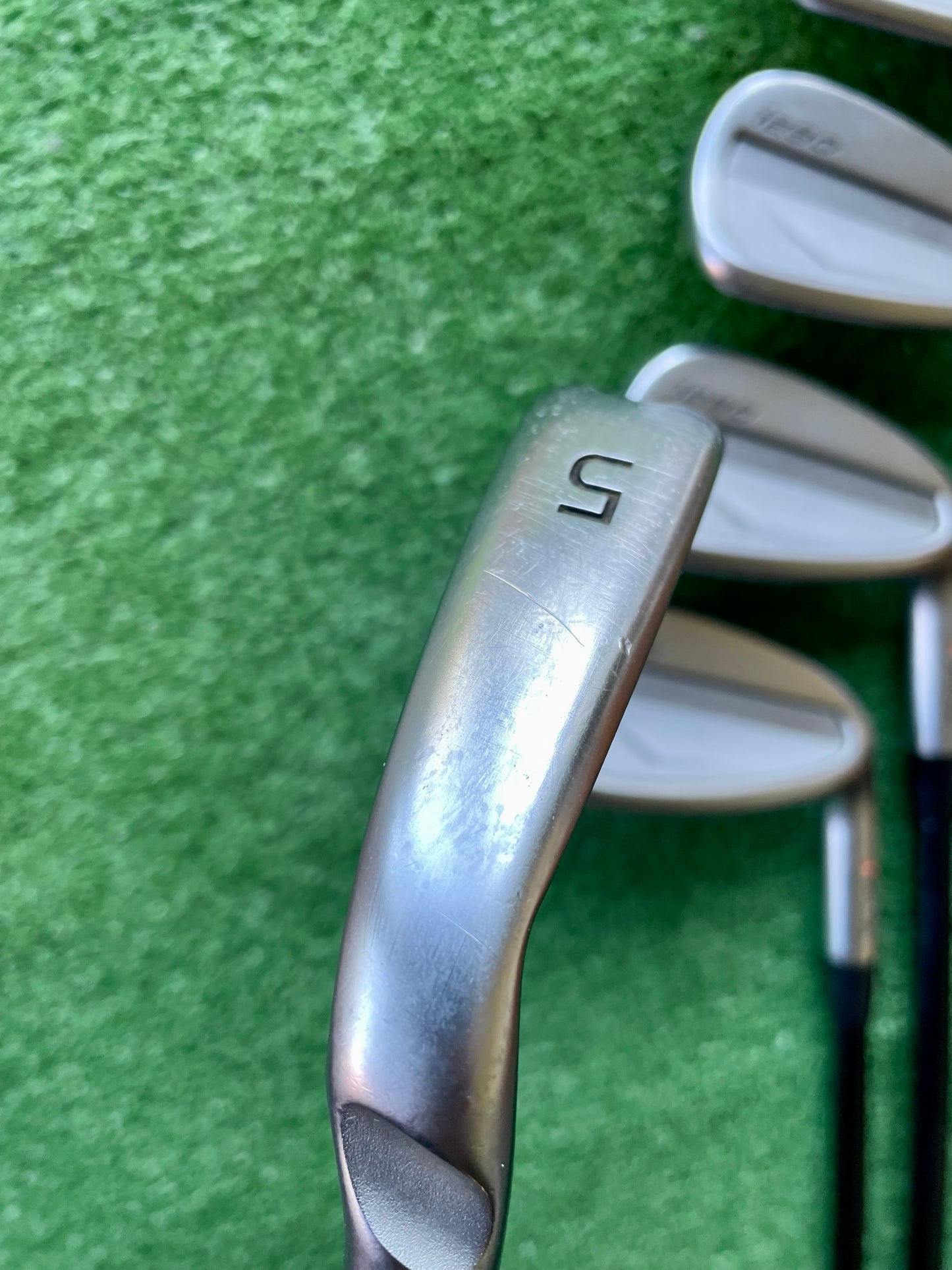 Ping i230 Irons 5-PW Regular Flex Graphite Right Handed Mens Golf Clubs