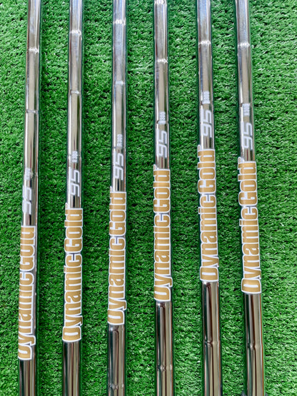 Mizuno JPX925 Hot Metal HL Irons Regular Flex Right Handed Mens Golf Clubs