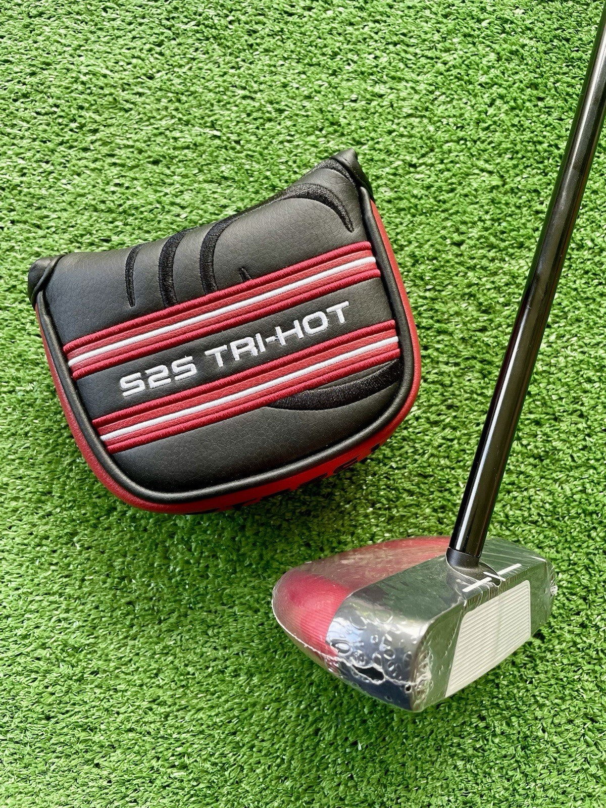 Odyssey Square 2 Square Tri Hot Rossie Putter 35” Right Handed Mens Golf Club