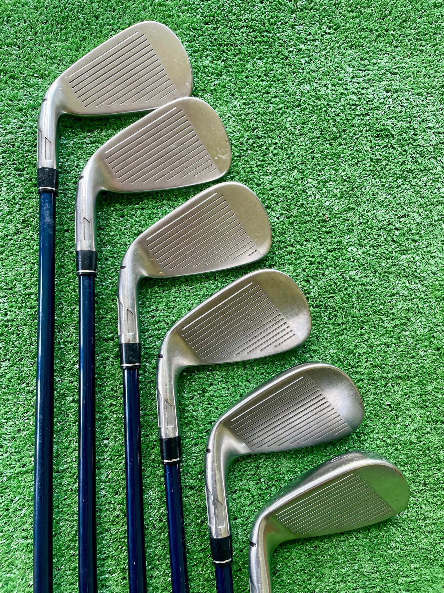Taylormade Sim 2 Max Irons 5-PW Regular Flex Graphite Right Handed Mens Golf Clubs