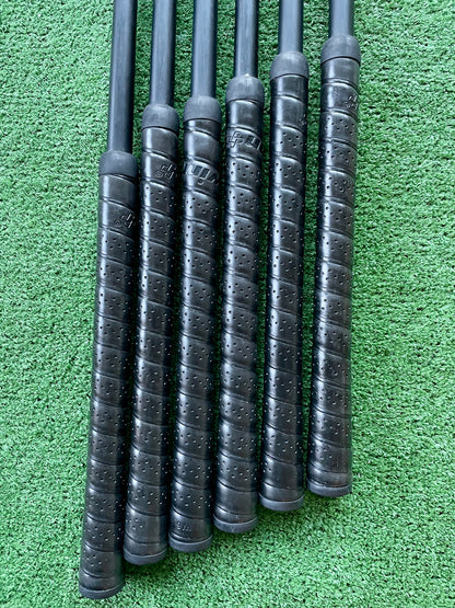 Ping i525 Forged Irons 6-PW+UW Senior Flex Graphite Right Handed Mens Golf Clubs