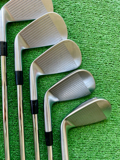 Taylormade P790 Irons Current Model 4-PW Regular Flex Right Handed Mens Golf Clubs