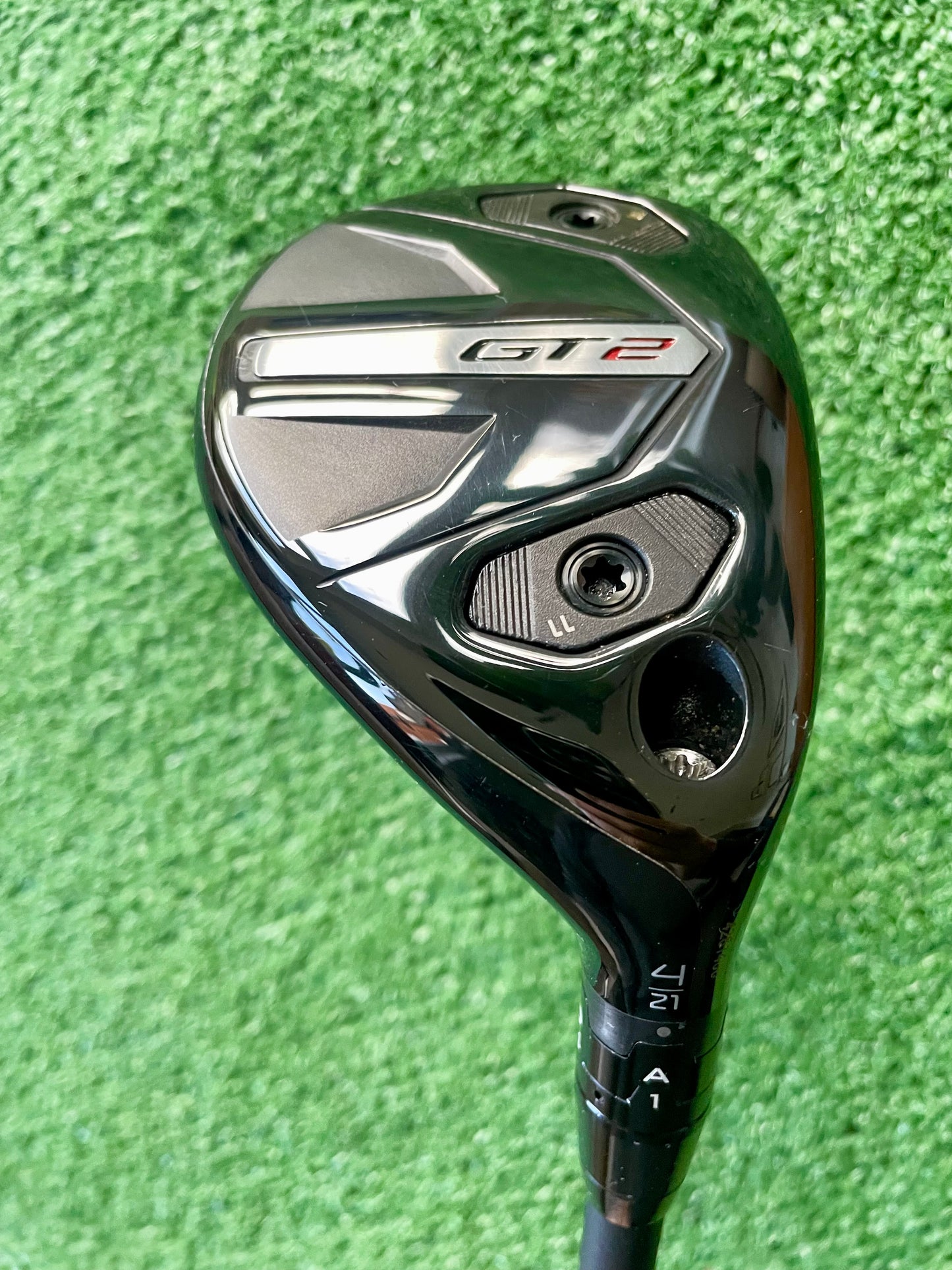 Titleist GT2 Hybrid 4 Rescue Stiff Flex Right Handed Mens Golf Club