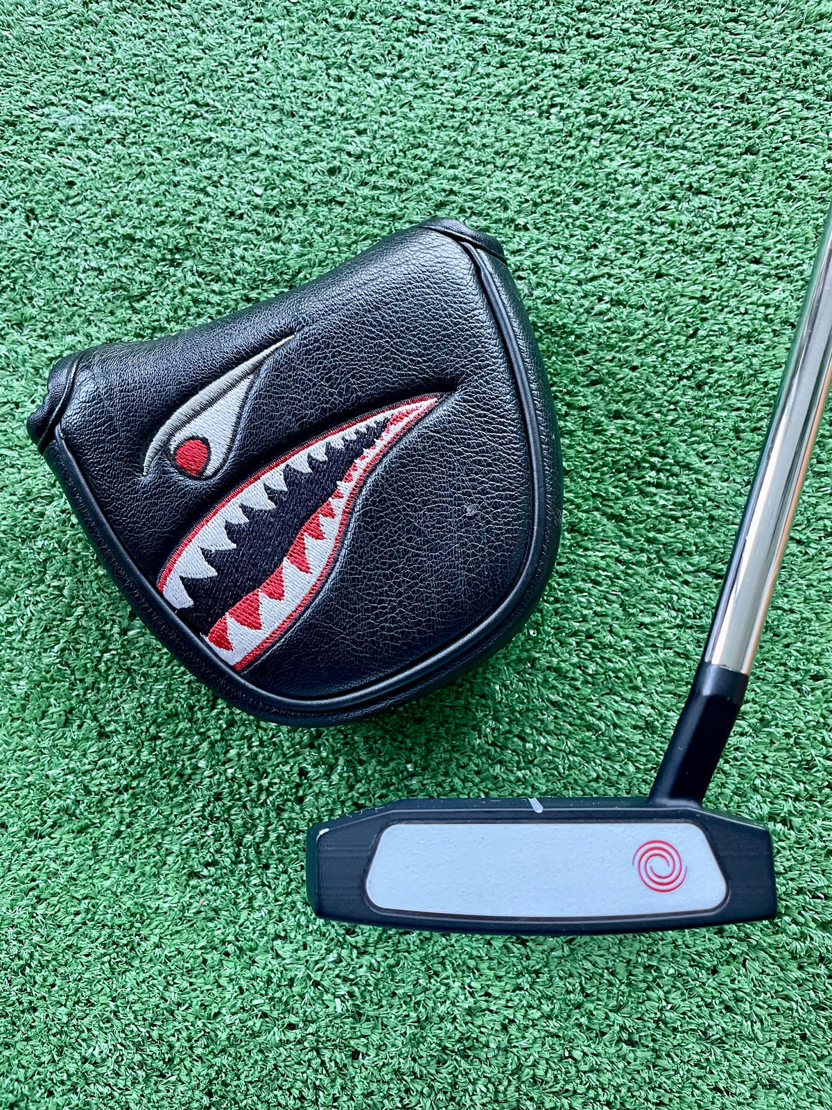 Odyssey White Hot Versa Seven Putter 34” Mens Golf Club