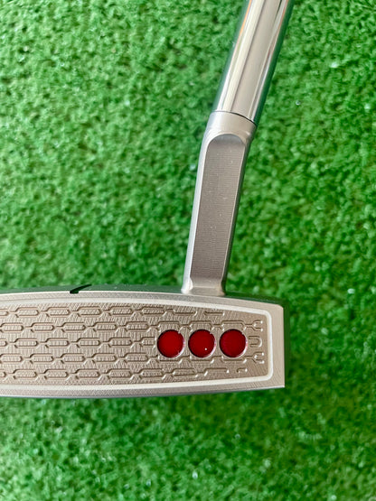 Scotty Cameron Phantom 5.5 Putter New Model 34" Mens Golf Club
