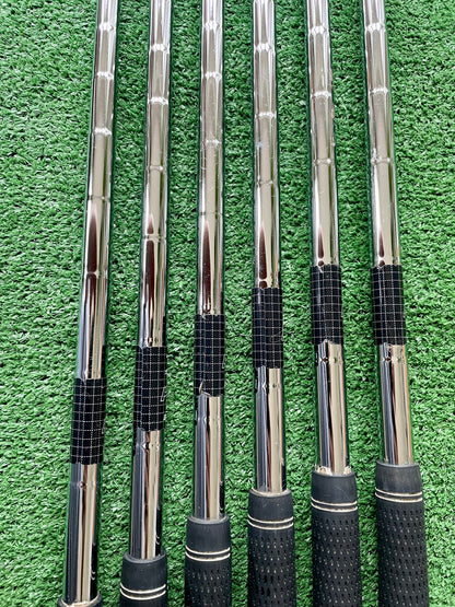 Ping G425 Irons 6-UW Regular Flex Right Handed Mens Golf Clubs