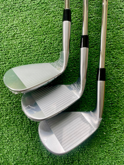 Callaway CB12 Wedge Set 50 54 58 Wedge Flex Right Handed Mens Golf Clubs