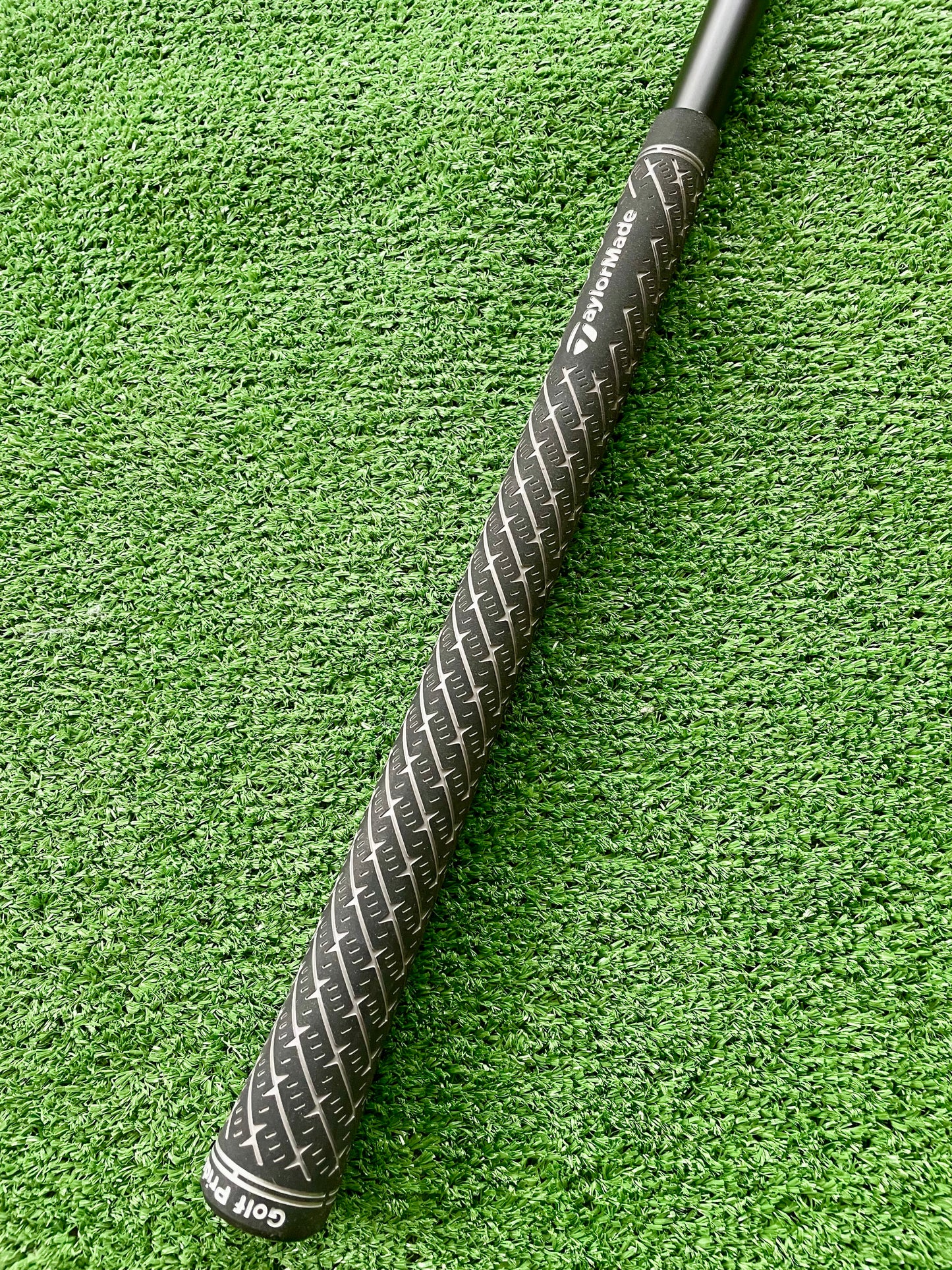 Taylormade Qi35 Max Hybrid 4 Rescue Regular Flex Right Handed Mens Golf Club