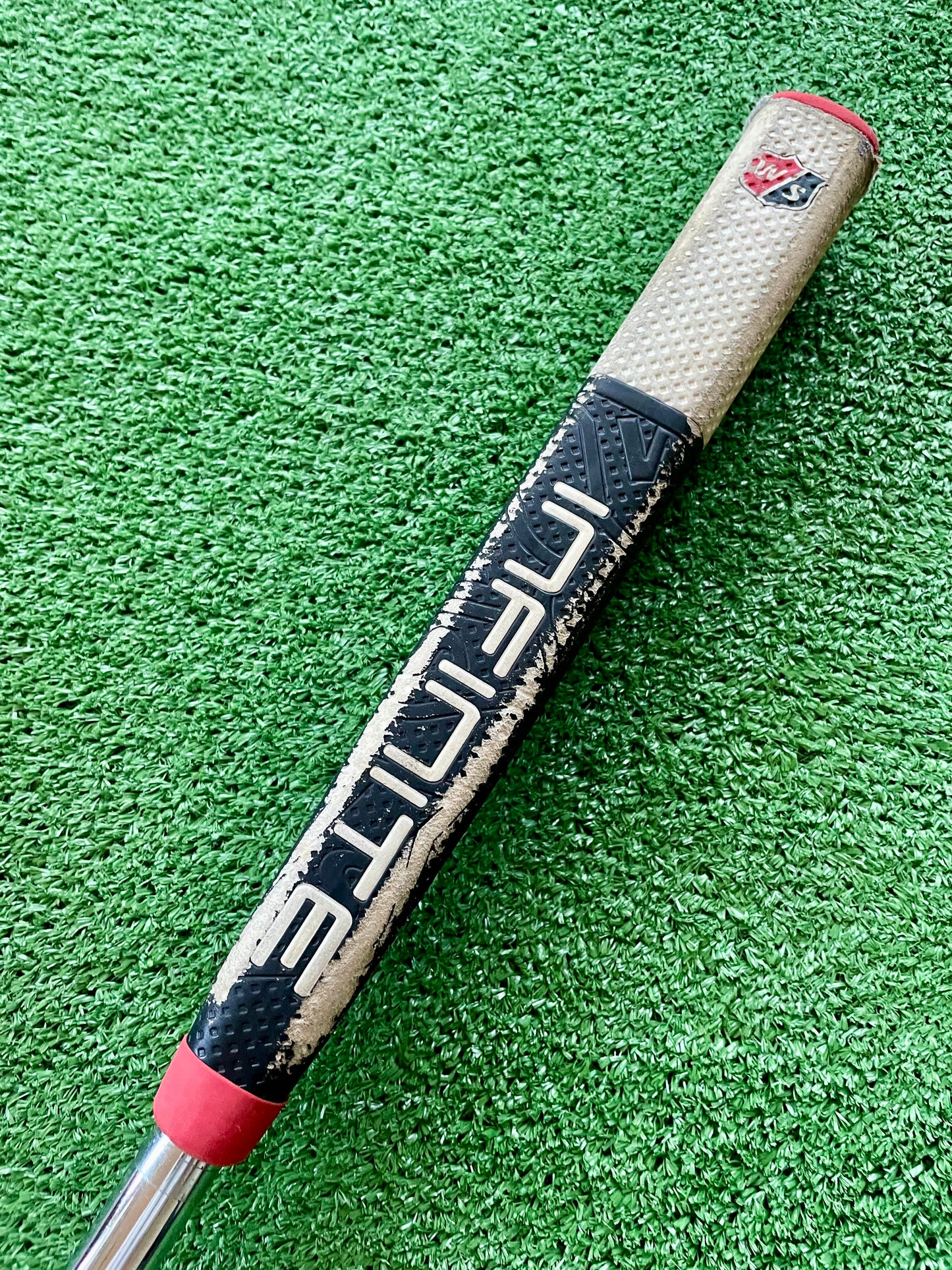 Wilson Infinite South Side Putter 34" Right Handed Mens Golf Club