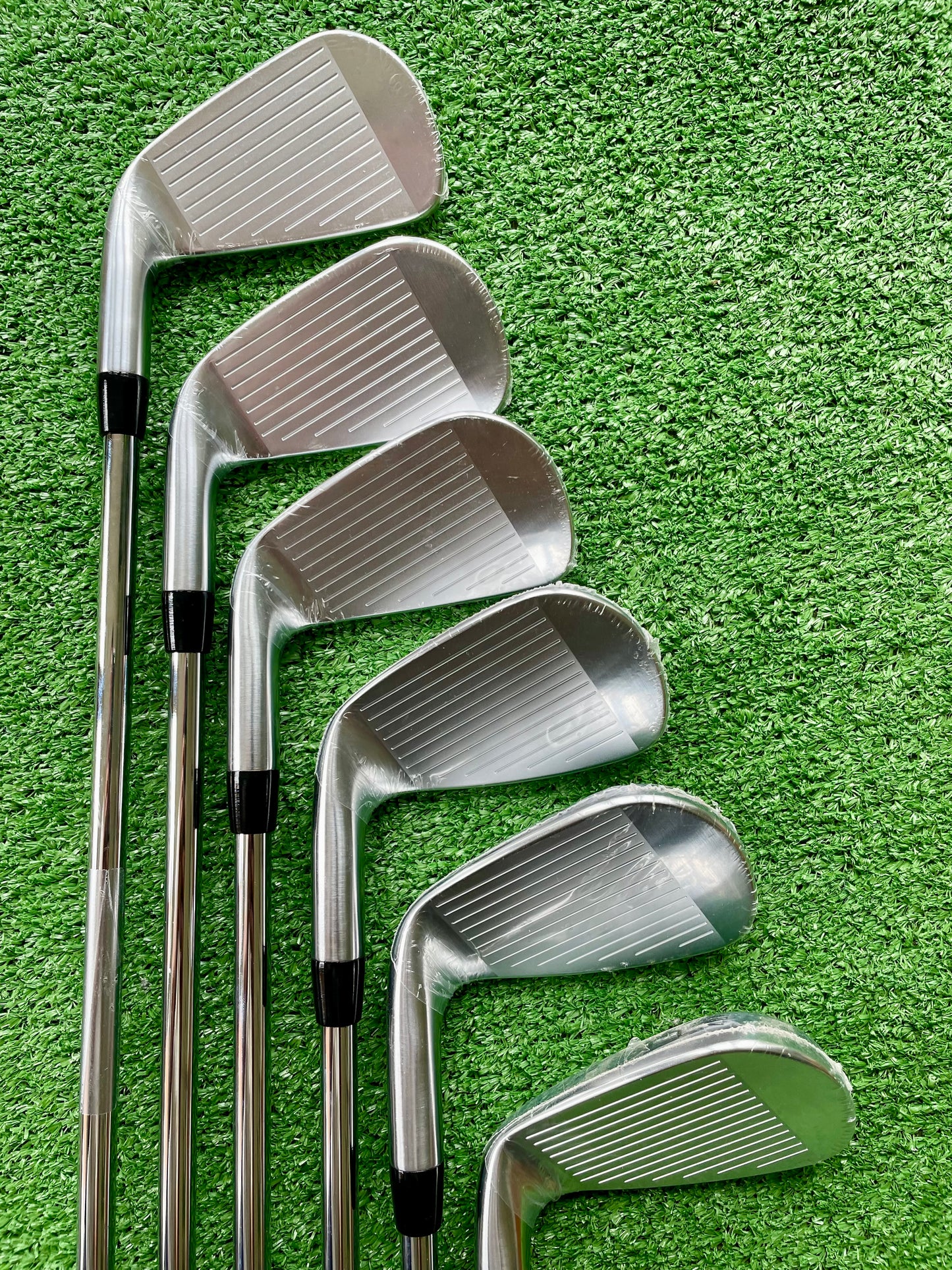 Titliest T200 Irons 5-PW Regular Flex Right Handed Mens Golf Clubs
