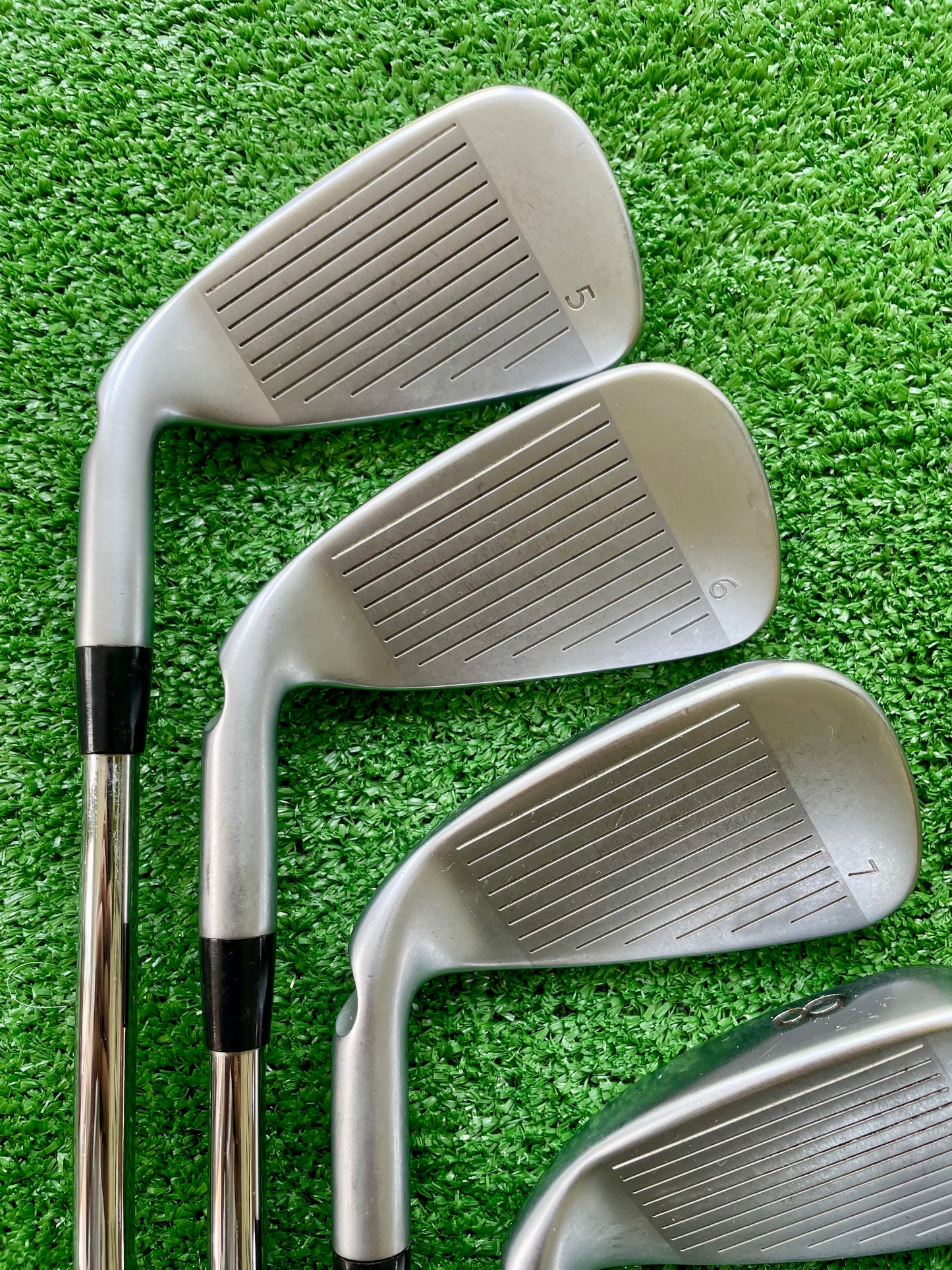 Ping G400 Irons 5-PW Regular Flex Right Handed Mens Golf Clubs
