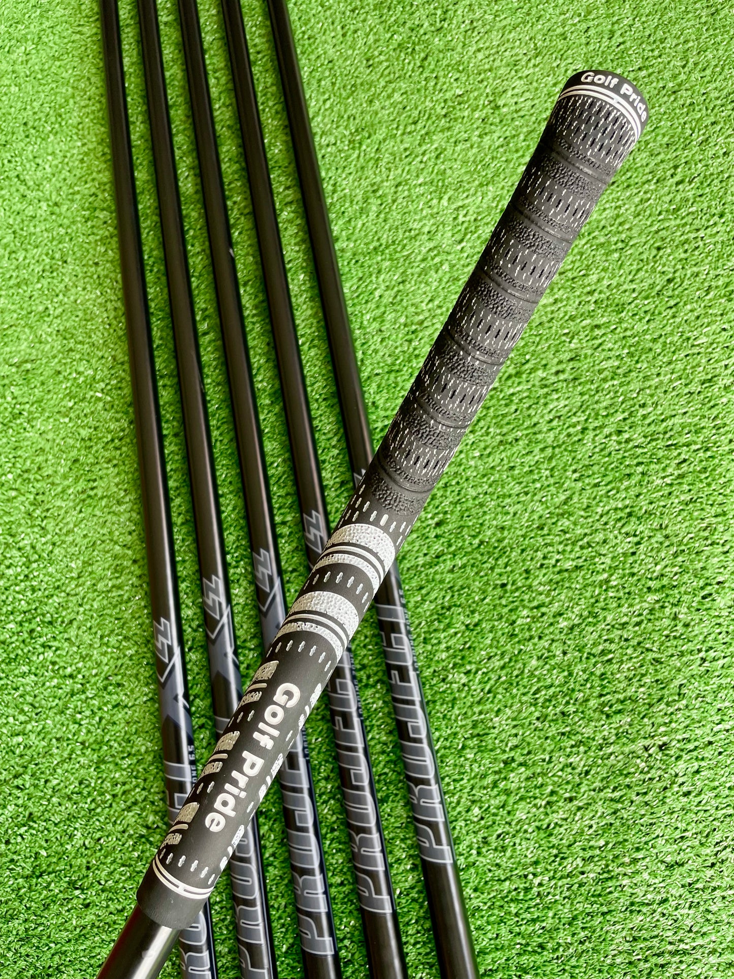 Titleist T150 Black Limited Edition Irons 5-PW Extra Stiff Flex Right Handed Mens Golf Clubs